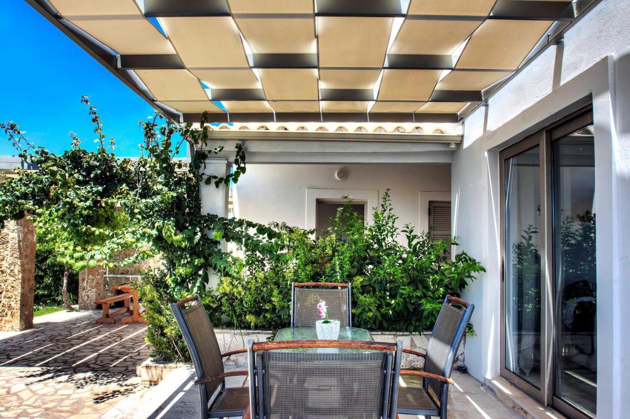 Issos Beach Villa Линя Экстерьер фото